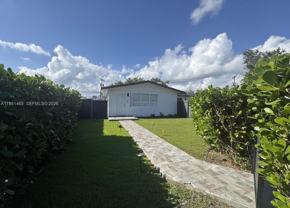 10504 Sw 77th Ct #10504 - Photo 1 of 1