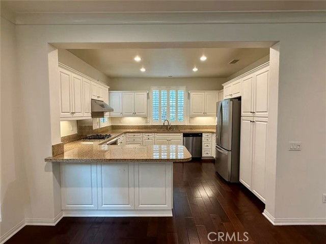 310 Bronze - Photo 3 of 8