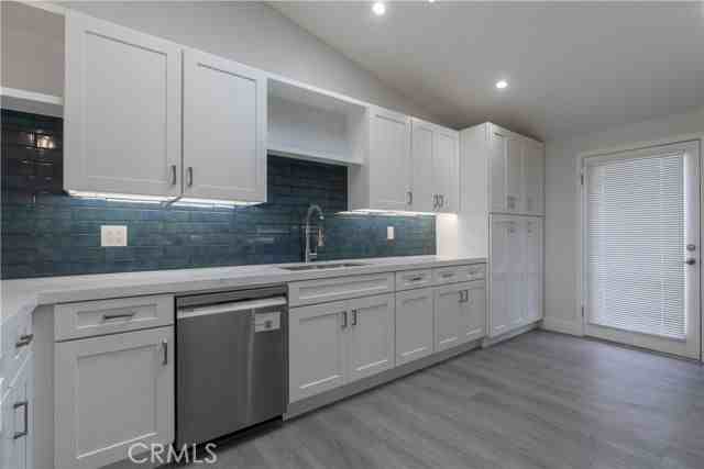 633 Vista Bonita - Photo 3 of 8
