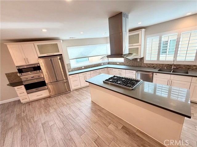 16377 26th St #101 - Photo 3 of 8