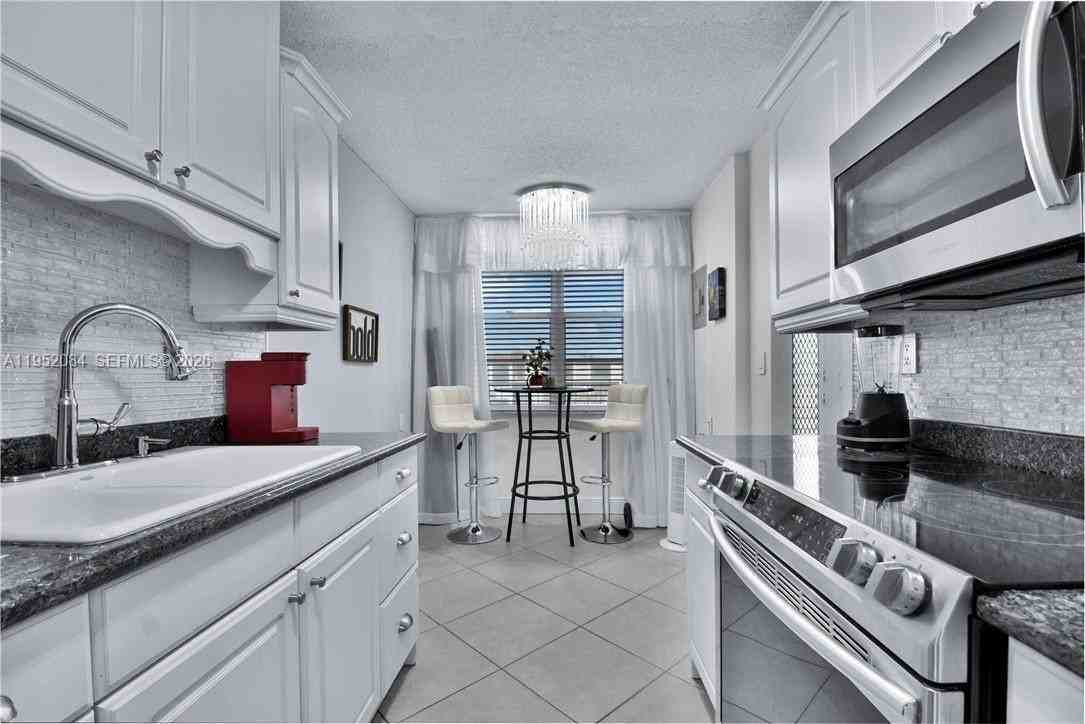 2999 Nw 48th Ave #438 - Photo 7 of 28