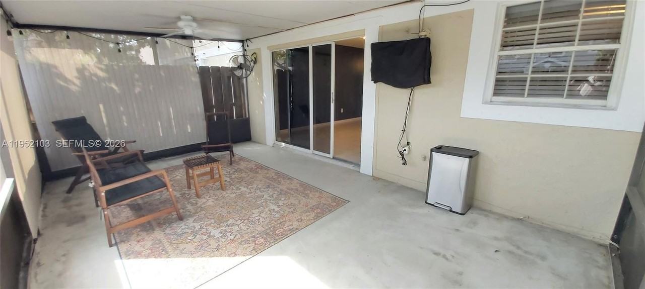 4992 Sw 123rd Ter #4992 - Photo 4 of 22