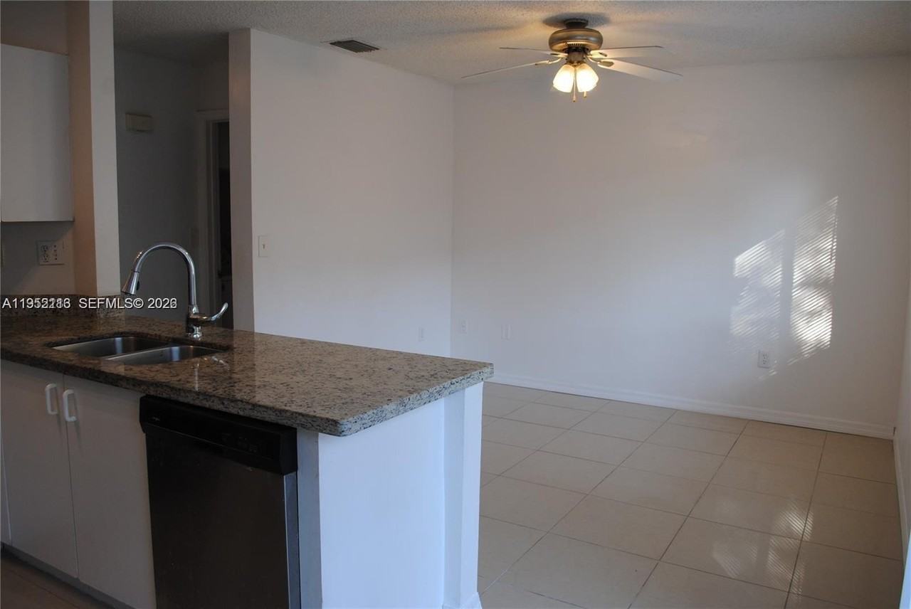 14108 Sw 179th St #14108 - Photo 7 of 19