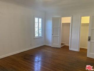 1045 S Crescent Heights Blvd - Photo 3 of 8