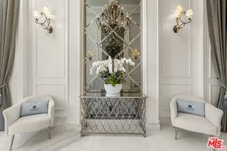 1825 Pandora Ave #201 - Photo 7 of 8