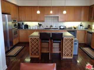 5831 Seawalk Dr - Photo 4 of 8