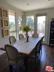 5831 Seawalk Dr - Photo 6 of 8