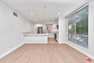 843 4th St #103 - Photo 2 of 8