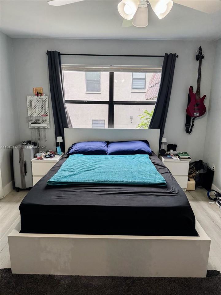 841 Ne 207th Ln #3-204 - Photo 6 of 8