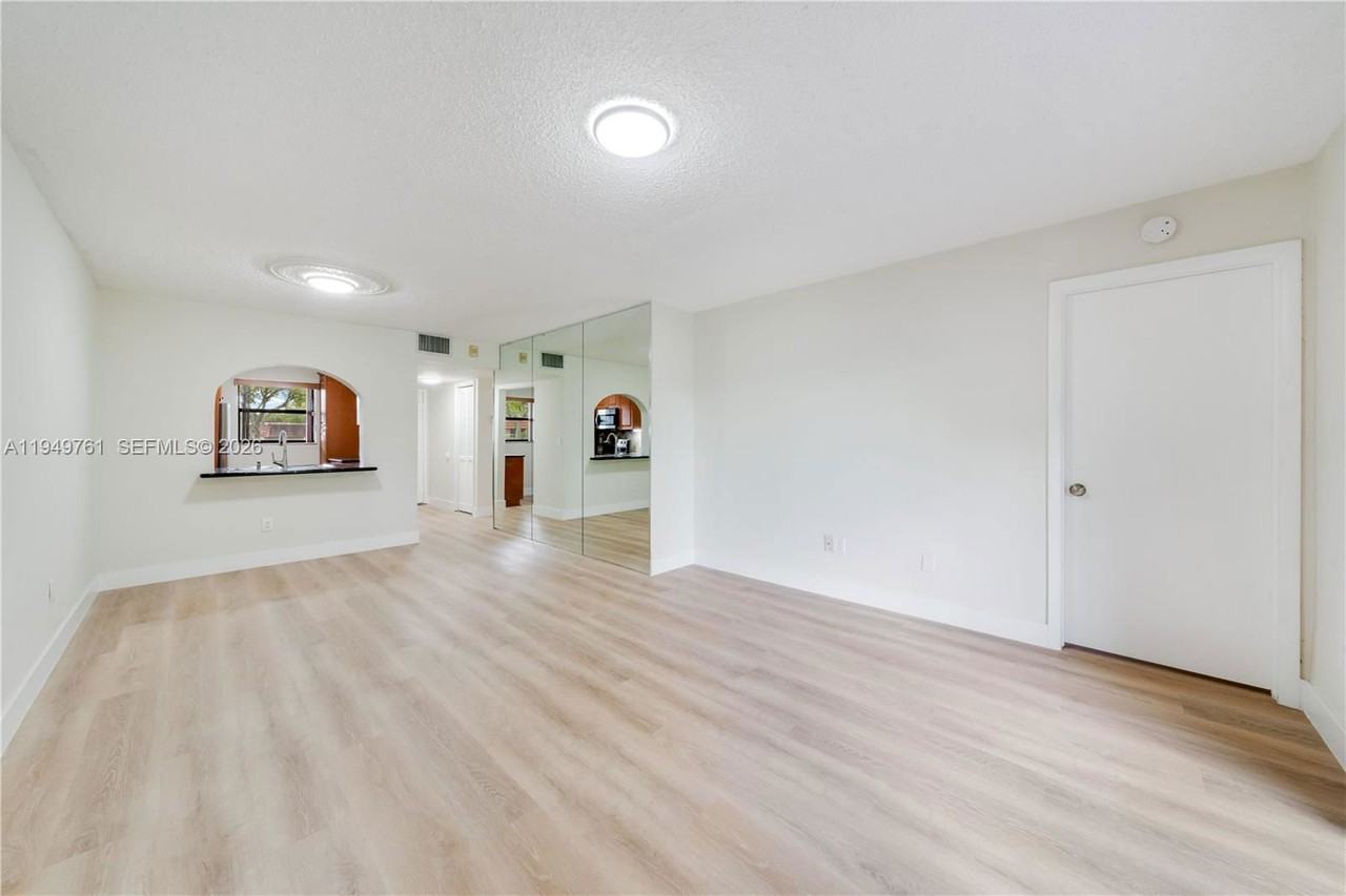 14847 Sw 104th St #10-203 - Photo 3 of 8