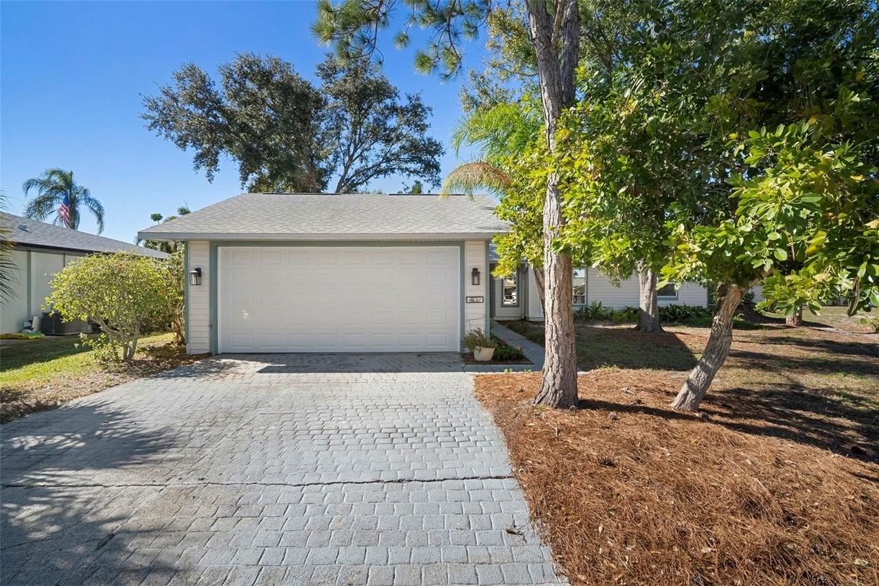 402 72nd St Nw - Photo 2 of 46