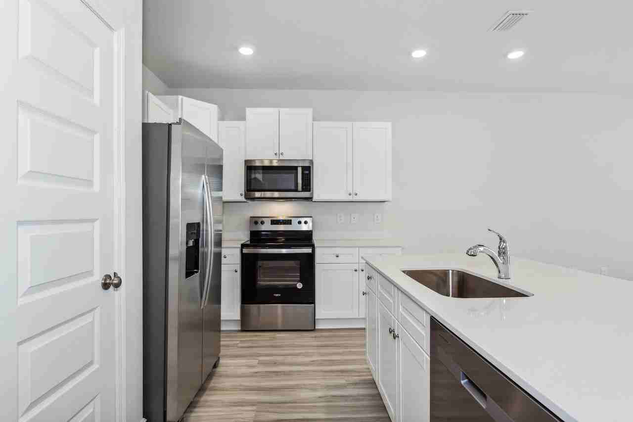 5685 Stellarjay St #5685 - Photo 5 of 18