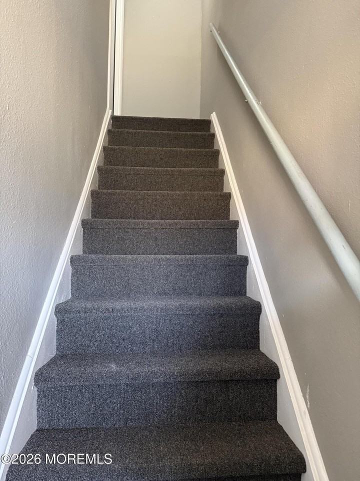 5B Juniper Ln Unit B #B - Photo 2 of 10