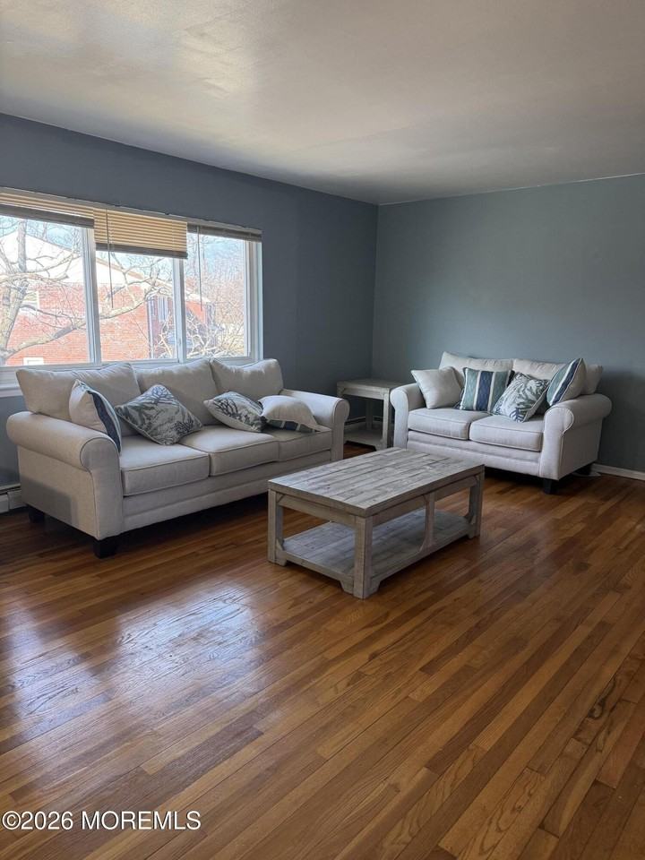 5B Juniper Ln Unit B #B - Photo 3 of 10