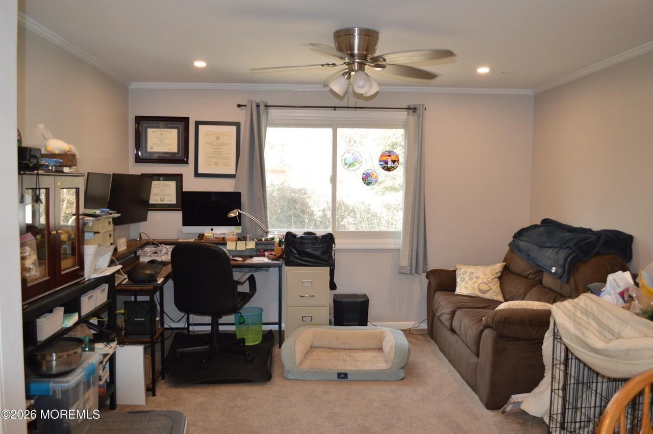 336 Enterprise Dr - Photo 5 of 16