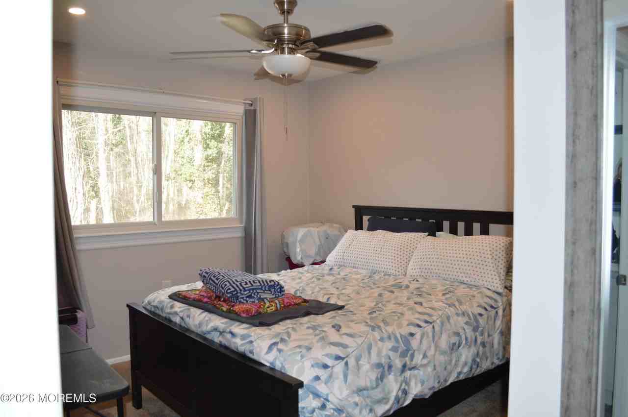 336 Enterprise Dr - Photo 7 of 15