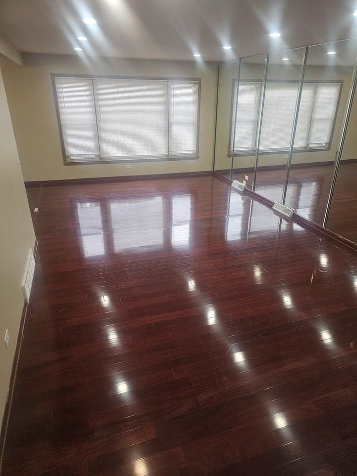 16674 Thornton Ave - Photo 2 of 18