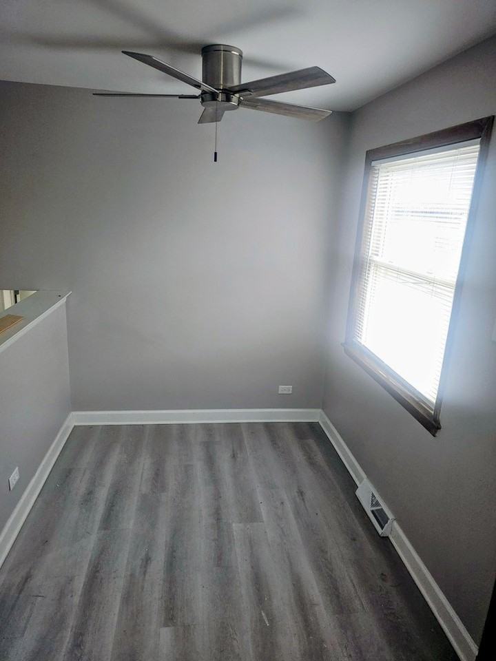 16674 Thornton Ave - Photo 7 of 18