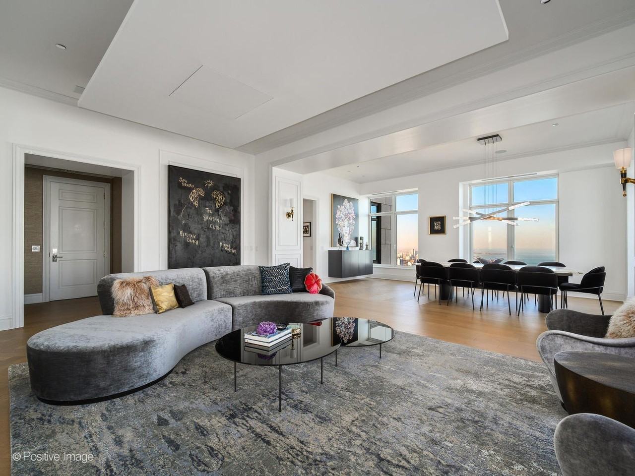 451 E Grand Ave Apt 6012 #6012 - Photo 4 of 36