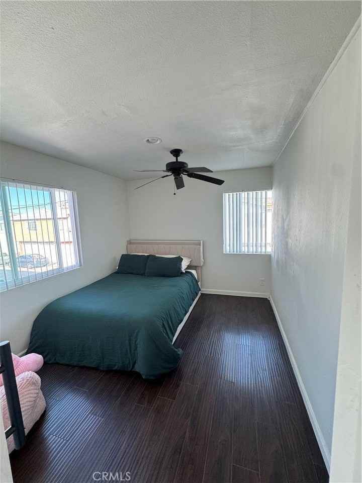 988 Valencia St #4 - Photo 7 of 12