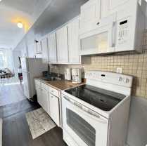 Nicholson St Se - Photo 1 of 1