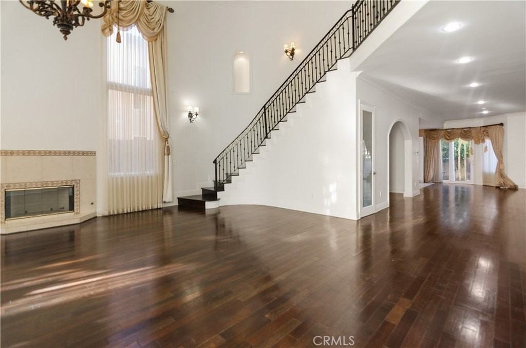 18811 Redwing St - Photo 5 of 38