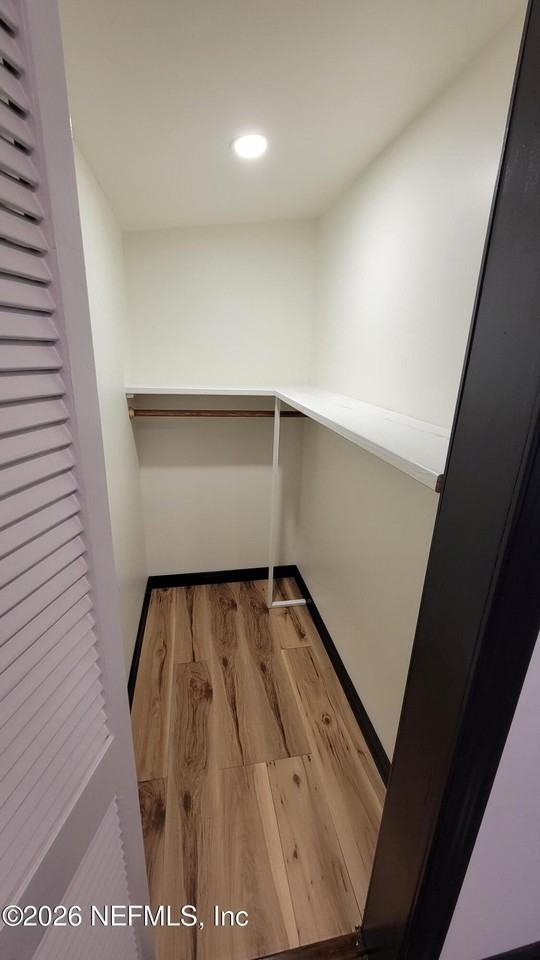 4625 Riverdale Rd - Photo 5 of 20