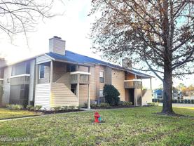 10200 Belle Rive Blvd Apt 256 #256 - Photo 1 of 1