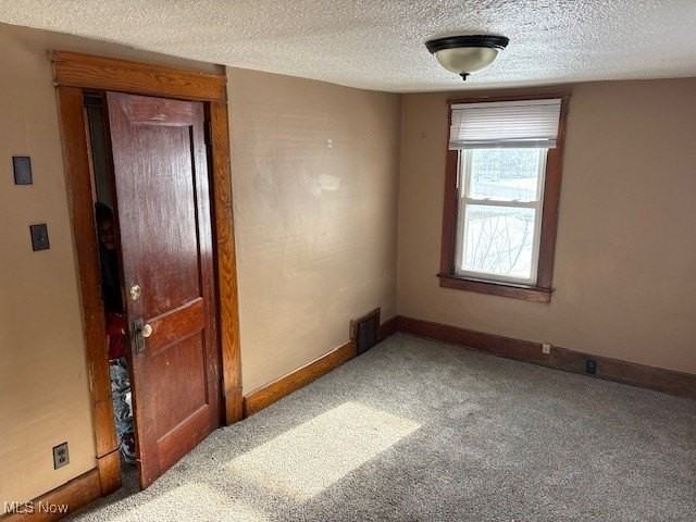 1587 Homewood Ave Se - Photo 7 of 14