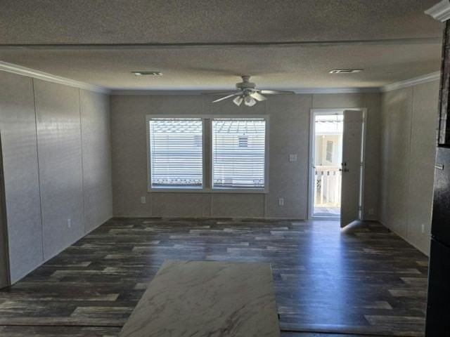 1219 51st Ave E #76 - Photo 4 of 5