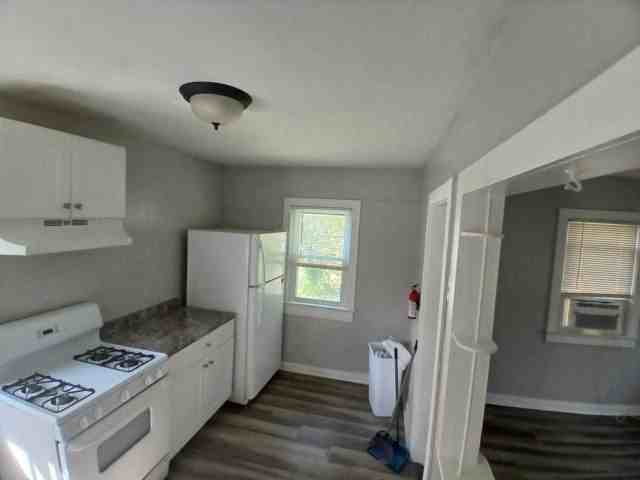 125 Delsea Dr #H38 - Photo 3 of 8