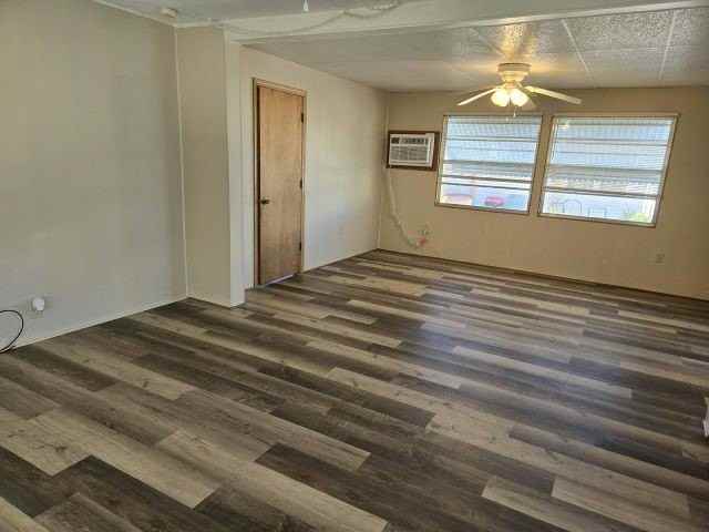 406 49th Avenue Dr W #194 - Photo 3 of 3