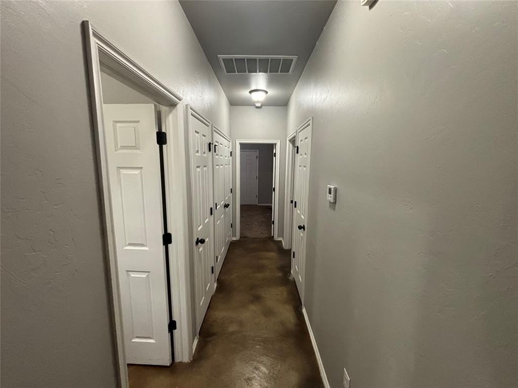 1852 Cypress Ln - Photo 7 of 11