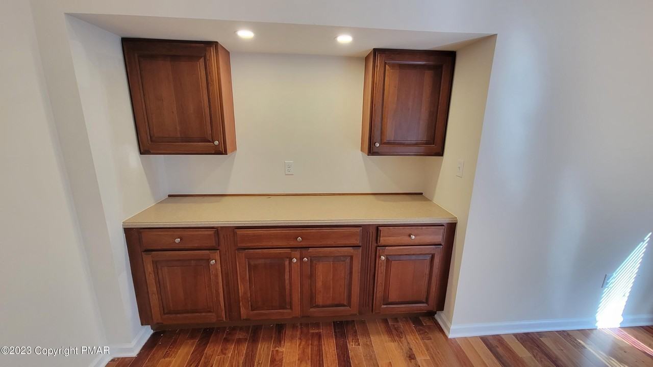 115 Imperial Dr Unit 201 #201 - Photo 4 of 18