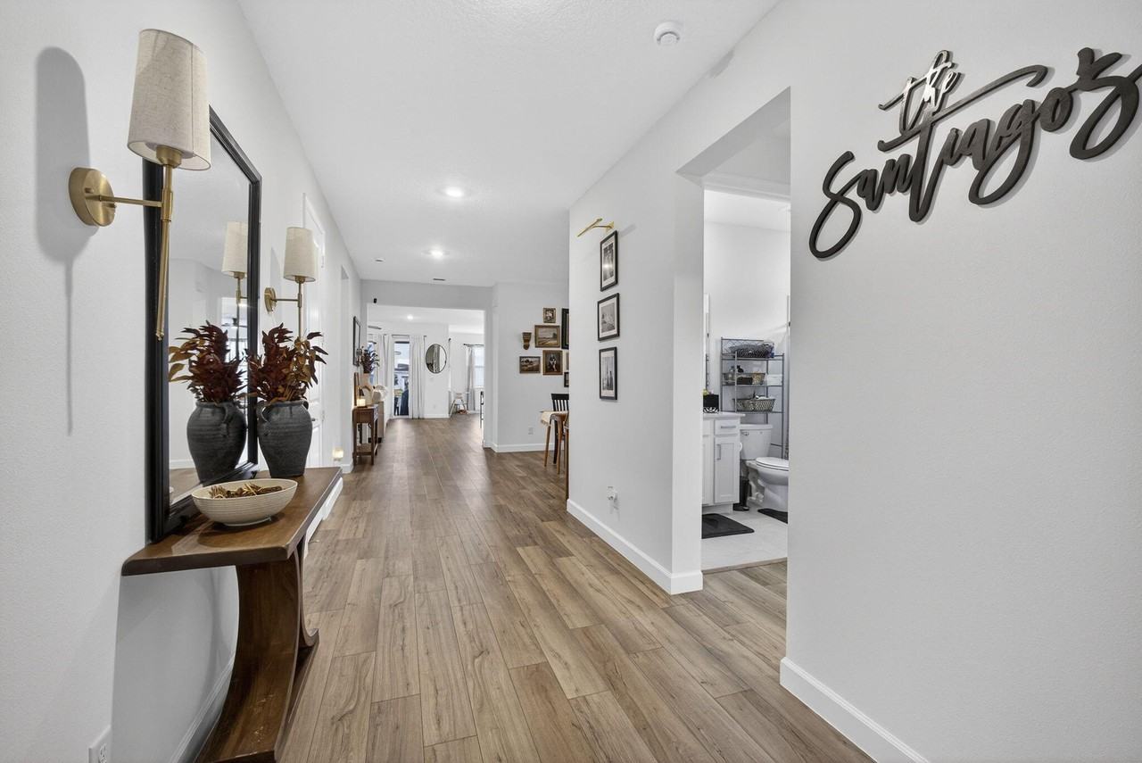 1543 Stockbridge St - Photo 2 of 50