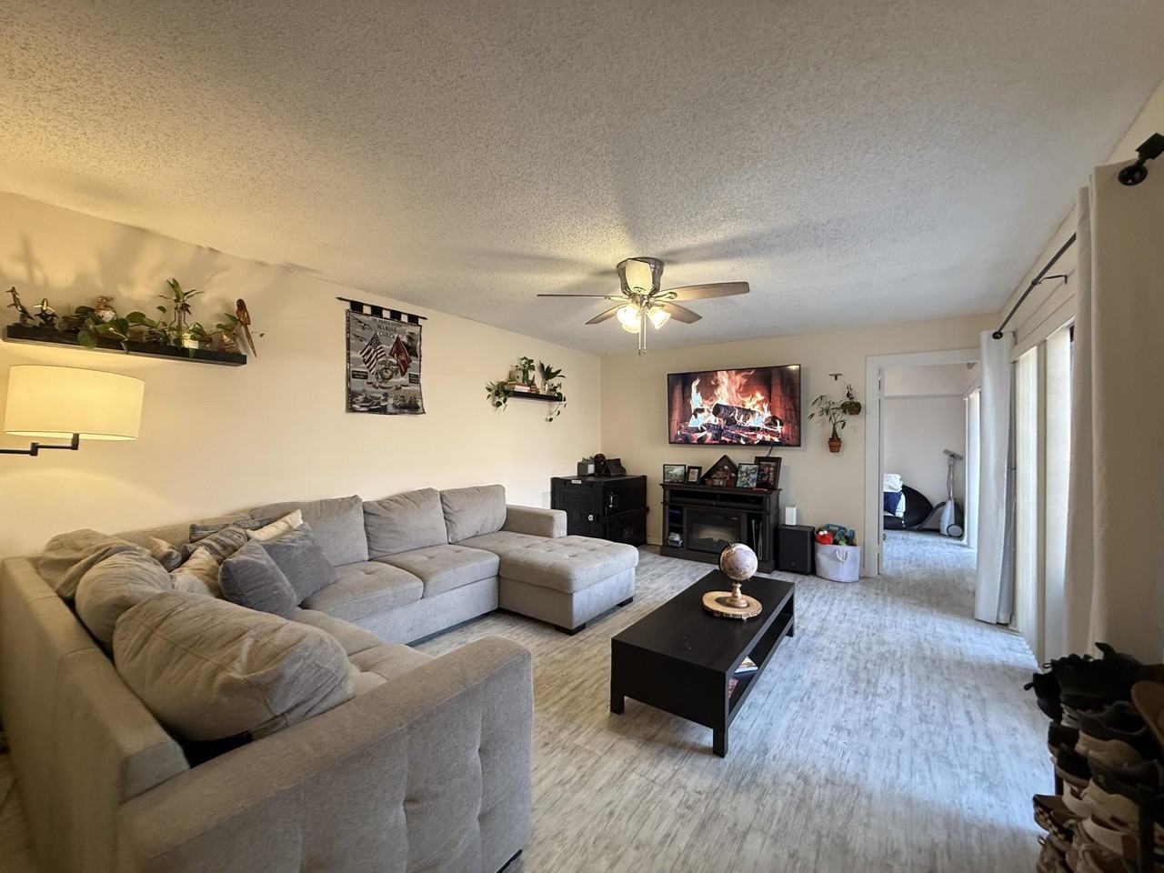 1021 Springdale Cir - Photo 6 of 32