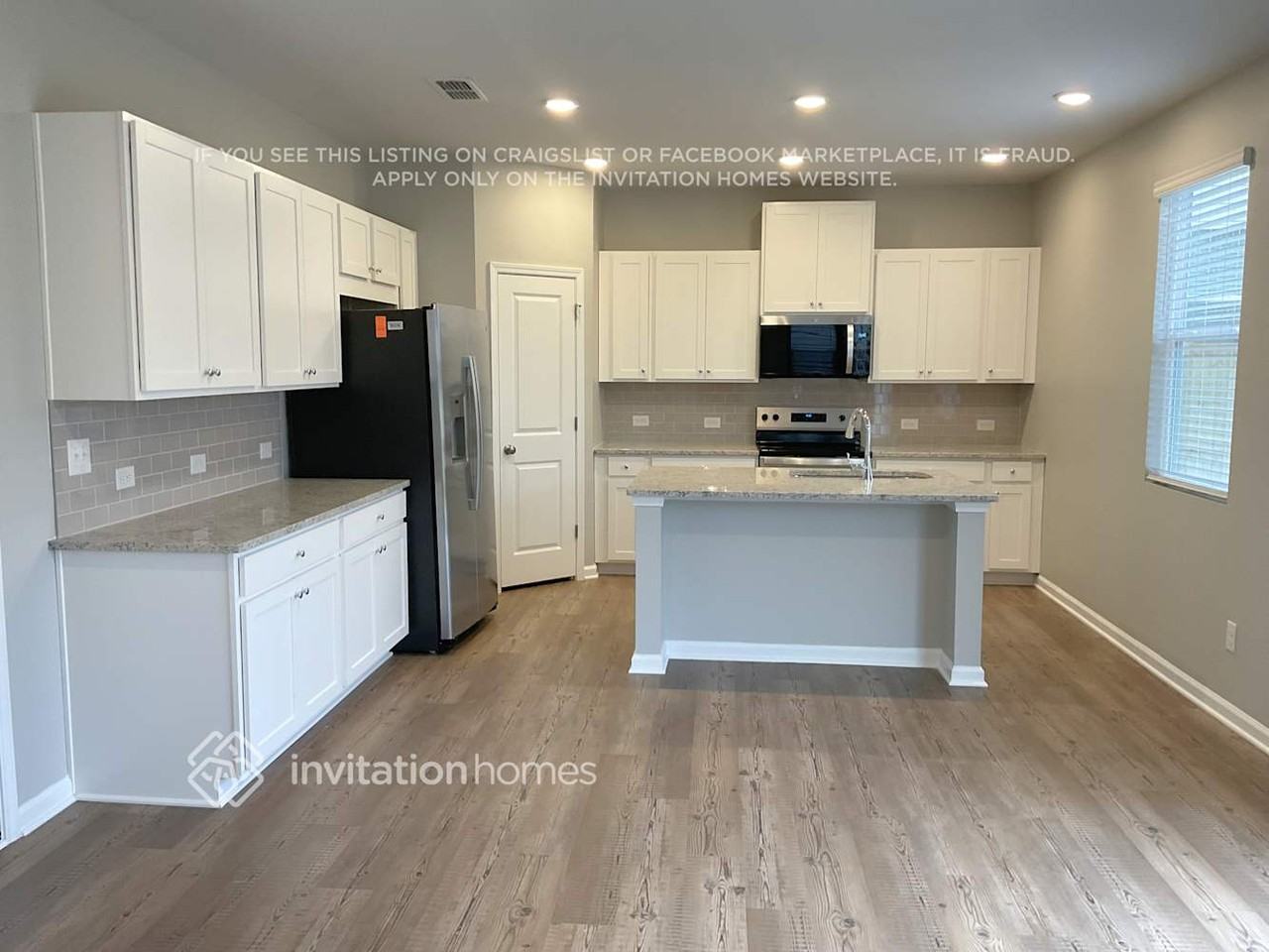 7127 Brushwood Bnd - Photo 3 of 13