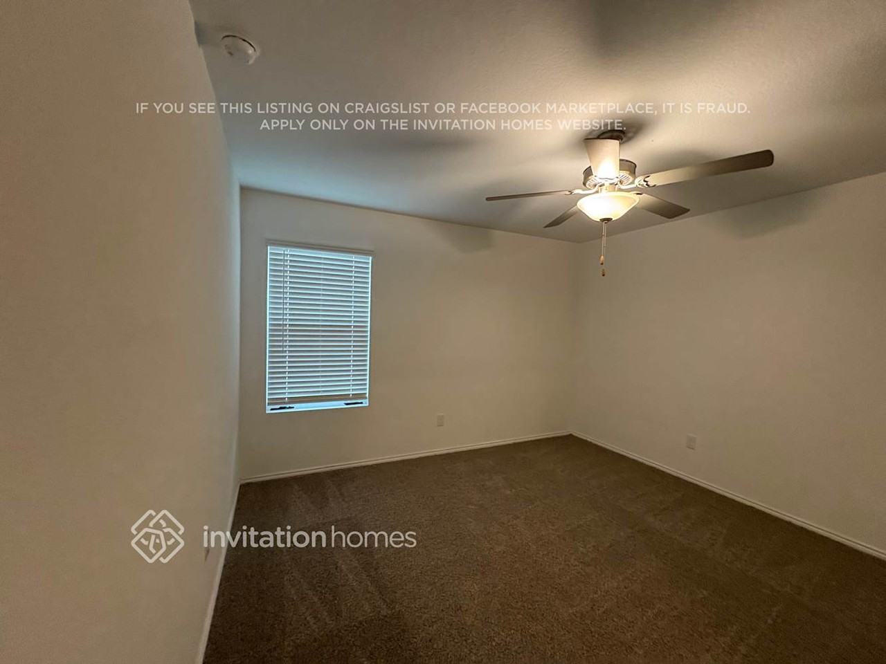 1339 Mosely Cir - Photo 7 of 17