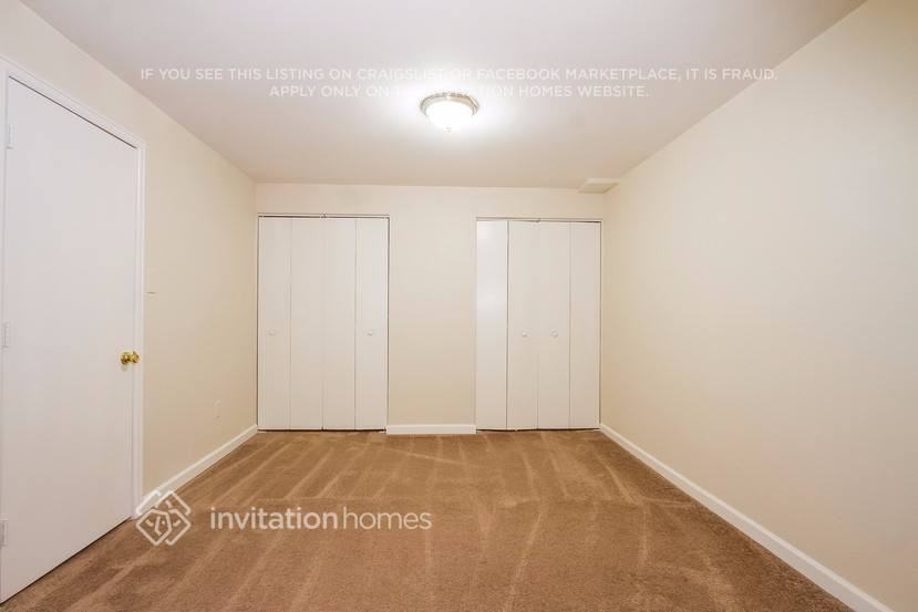 19430 E Brown Dr - Photo 7 of 16