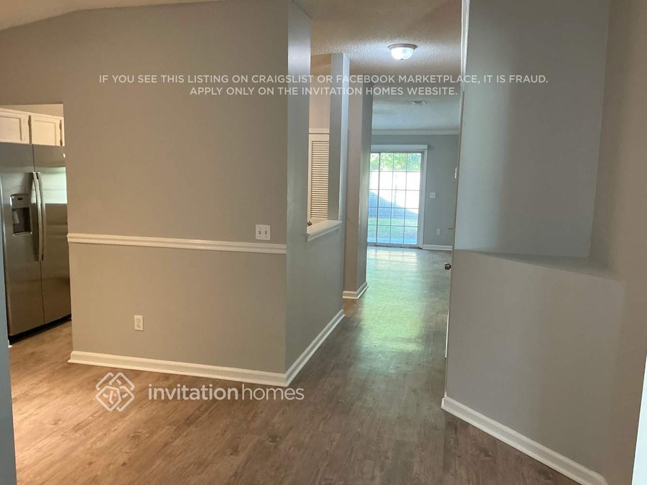 3852 Autumn Leaf Ct - Photo 3 of 16