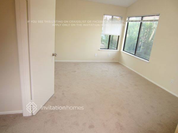 1471 Keepsake Ln - Photo 4 of 8