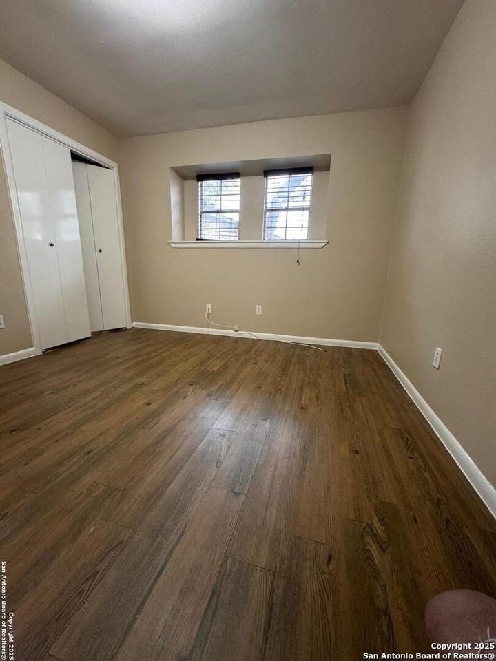 13024 Uhr Ln - Photo 6 of 12