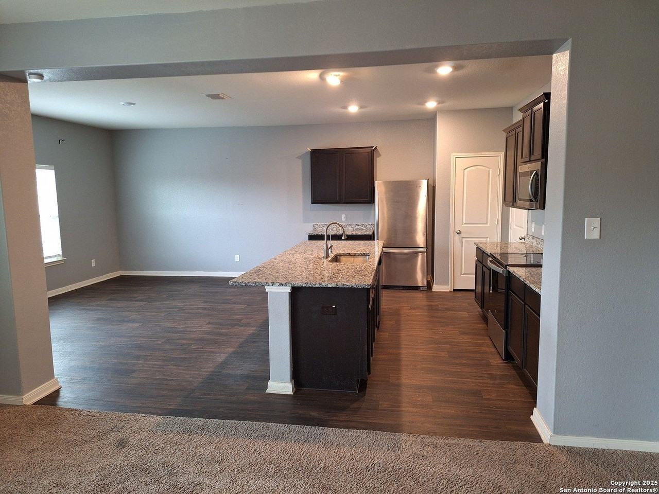 3707 Vesper Br - Photo 5 of 30