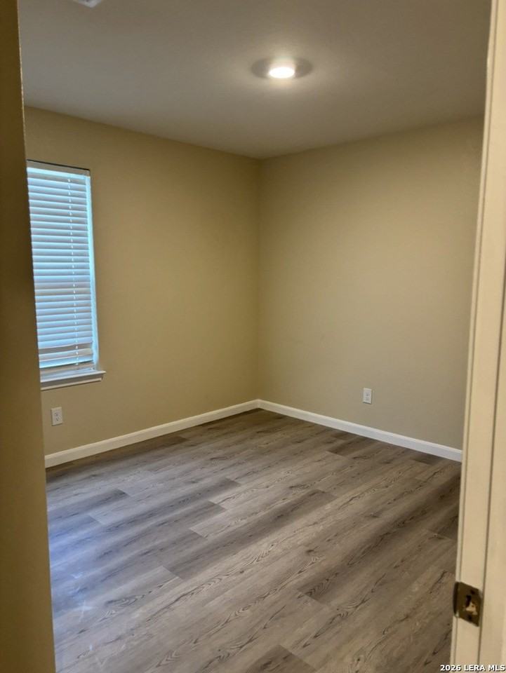 15027 Harbor Lndg - Photo 7 of 17