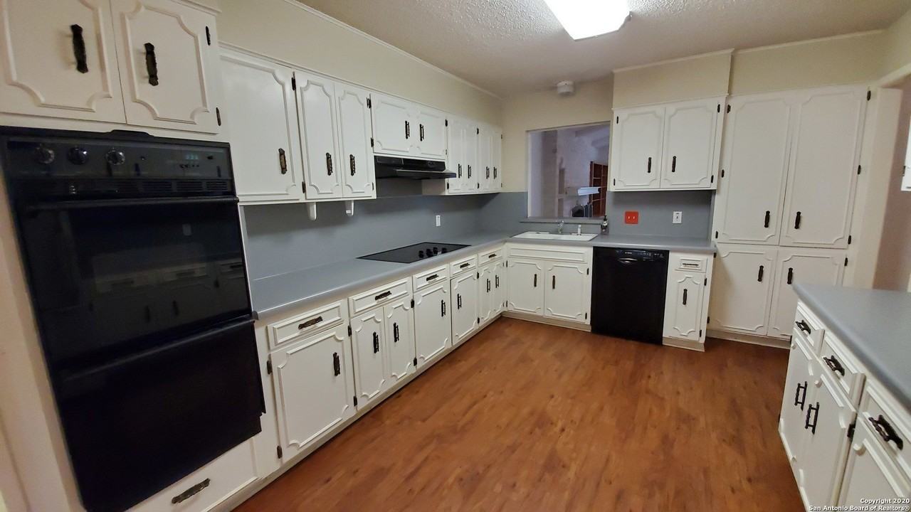 9349 Blazing Star Trl - Photo 4 of 37