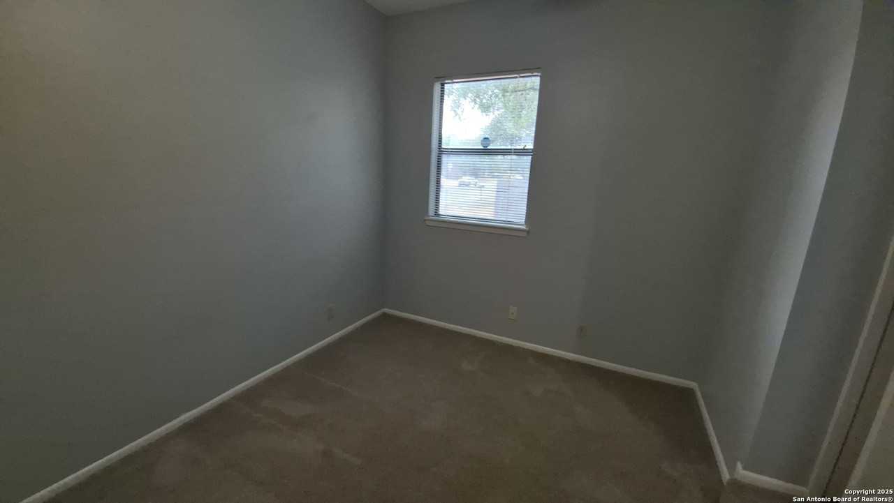 14309 Indian Woods - Photo 7 of 27