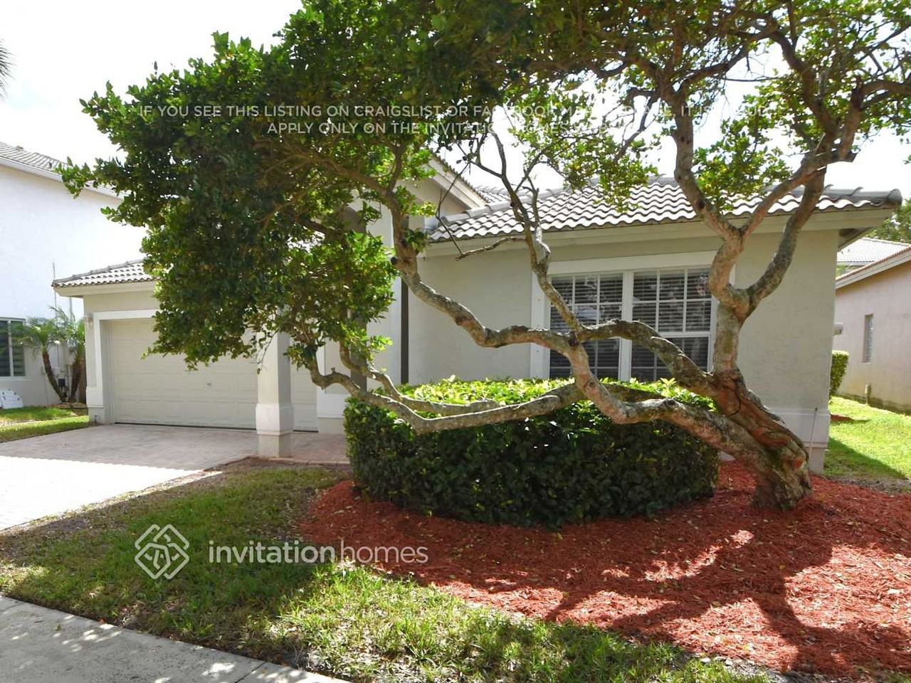 17038 Nw 20th St - Photo 2 of 21