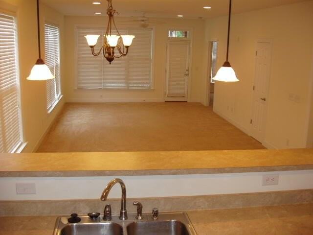 208 Trillium Ct - Photo 3 of 4