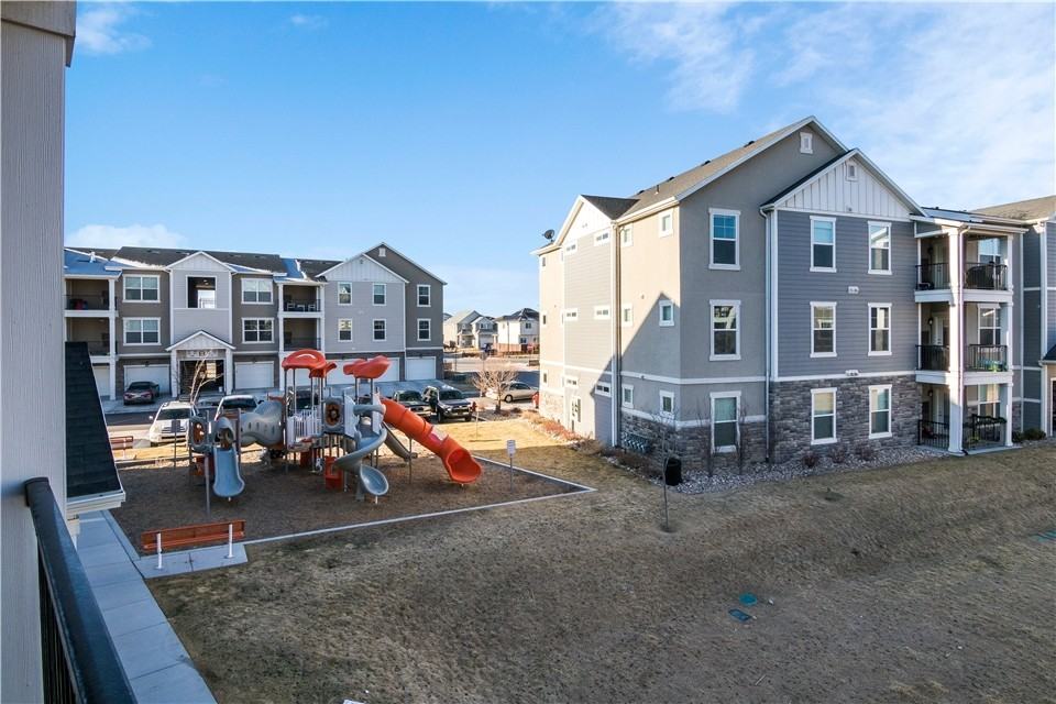 635 N Sun Peak Dr - Photo 7 of 15