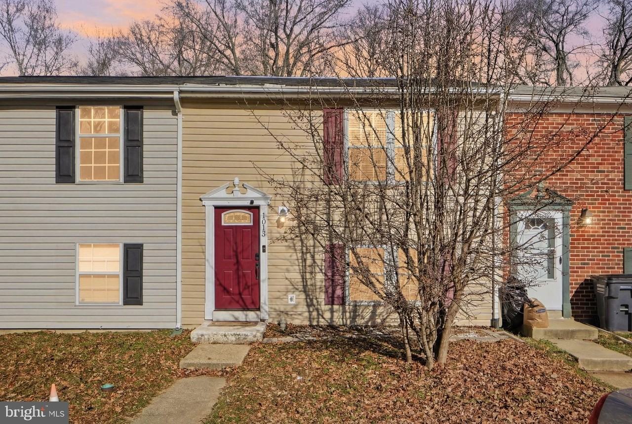 1013 Copperfield Ct - Photo 2 of 25